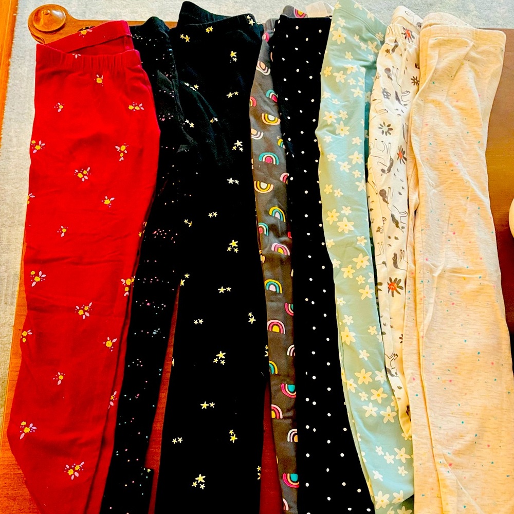 8 pair of Girls leggings Size 10/12 In good condition/ Gently worn Bundle